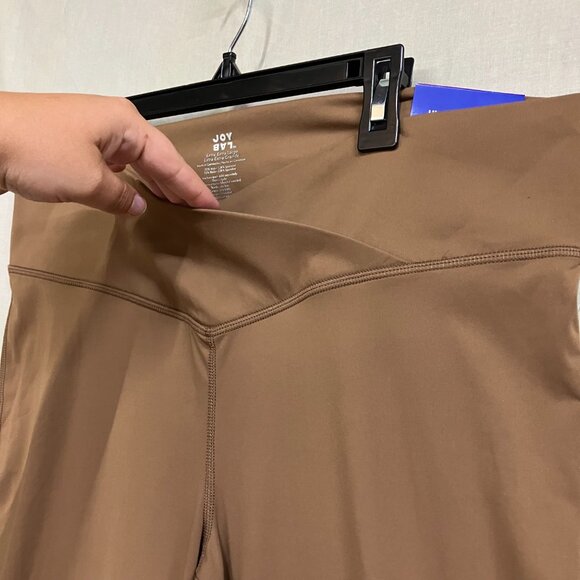 NWT Joylab Women's Size XXL Mocha High Rise Crossover Waistband Flare Leggings - Picture 9 of 14